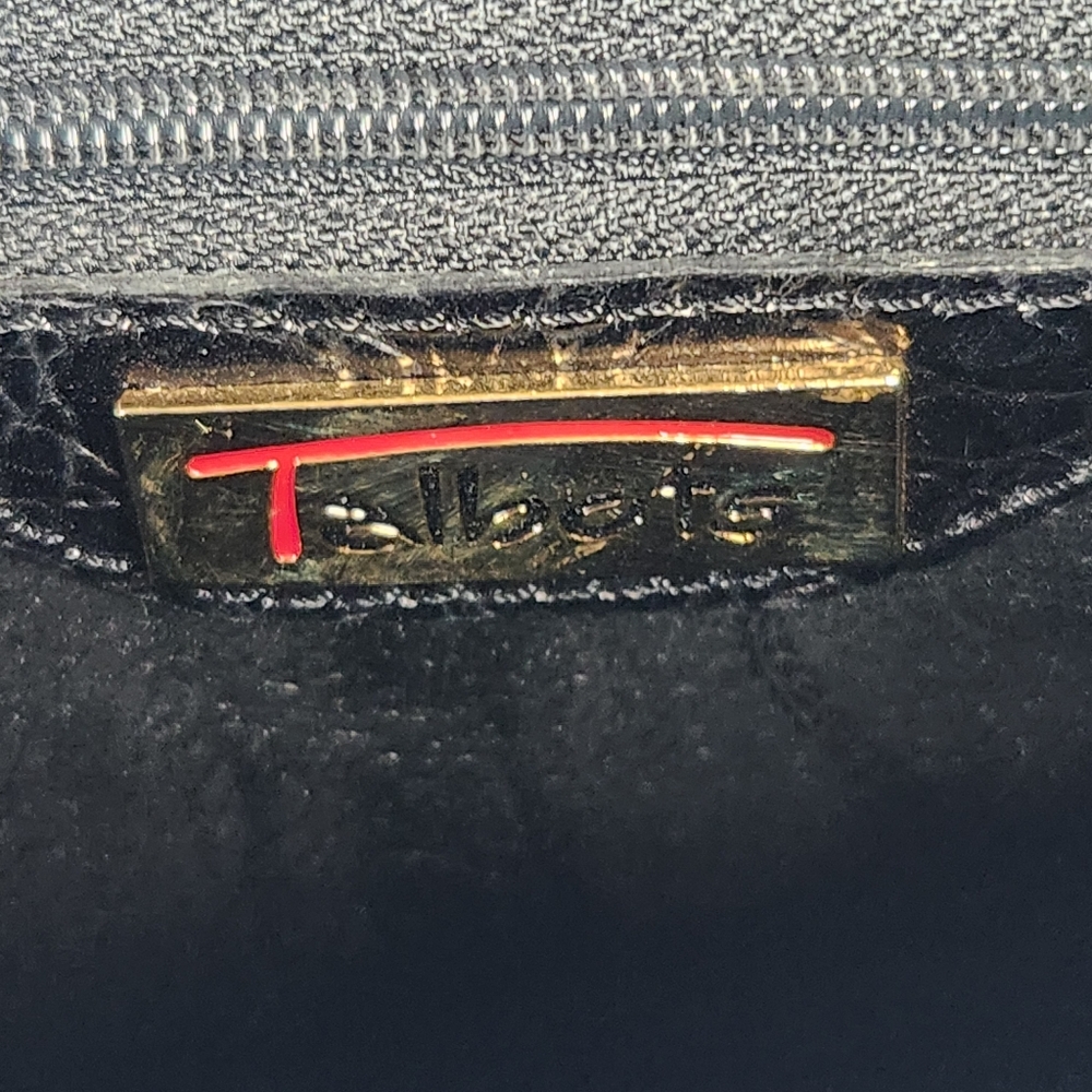 TALBOTS Crossbody Bag Black Leather Charm Inside Zipper Pocket Minimalist Purse - Picture 3 of 16